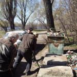 Впорядкування сміттєзбирального майданчика на Стугні